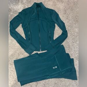 Lululemon Cropped Define Jacket & Lululemon x Peloton flare leggings
